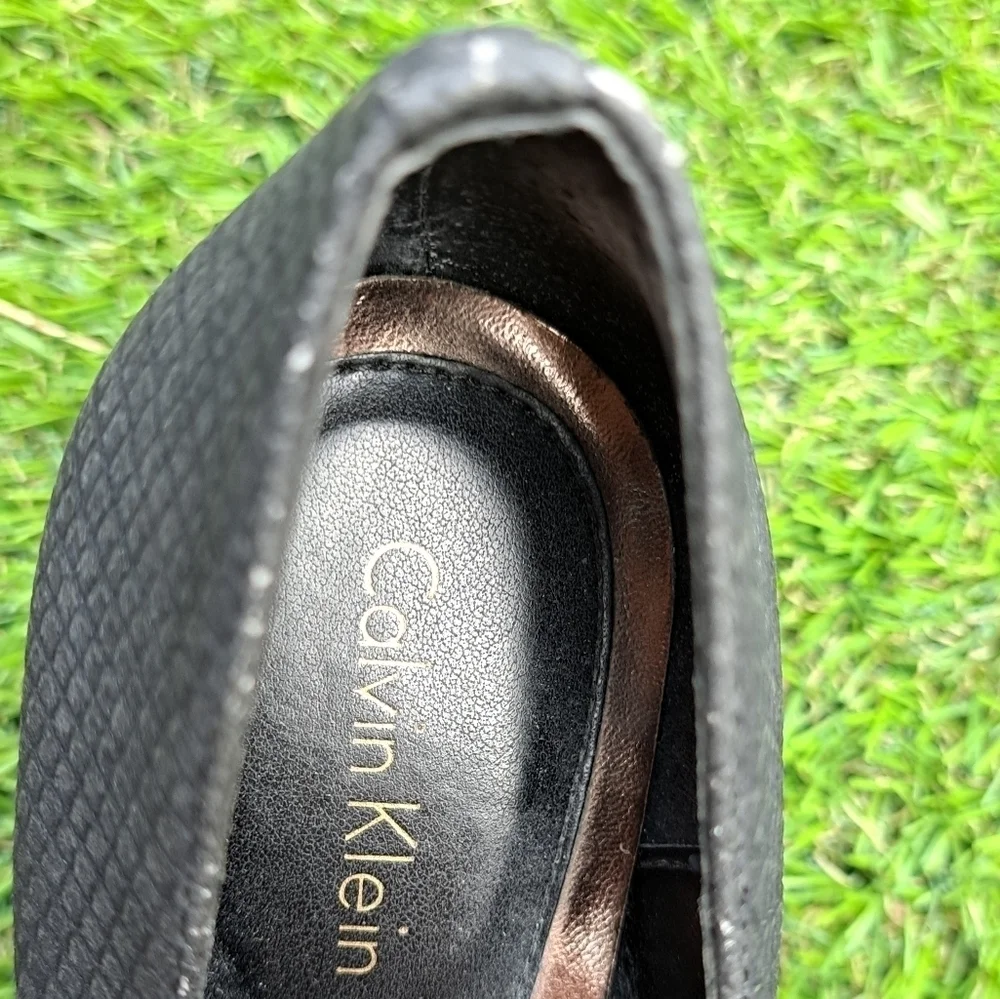 Calvin Klein Belino Black Pointed Toe Slip On Pump Size 7.5